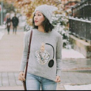 H&M sequin perfume bottle grey knit sweater size M